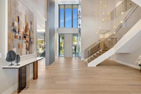 2560 Del Lago Drive Fort Lauderdale FL 33316