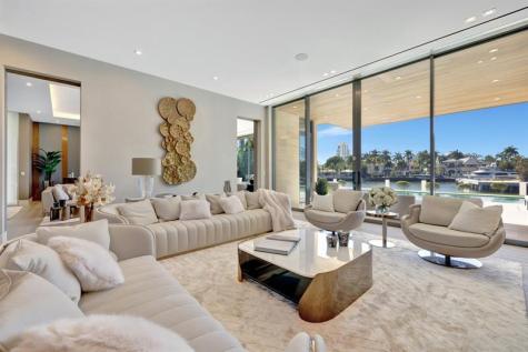 2560 Del Lago Drive Fort Lauderdale FL 33316