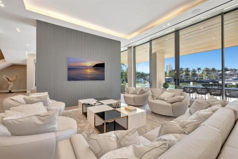 2560 Del Lago Drive Fort Lauderdale FL 33316
