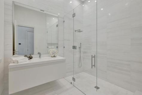 2560 Del Lago Drive Fort Lauderdale FL 33316
