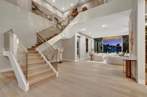 2560 Del Lago Drive Fort Lauderdale FL 33316