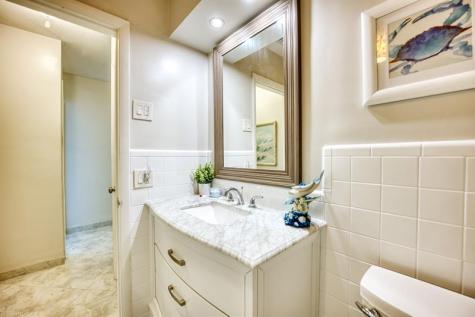 208 NE 30th Street Wilton Manors FL 33334