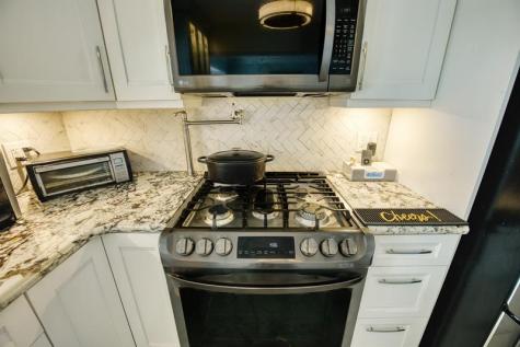 208 NE 30th Street Wilton Manors FL 33334