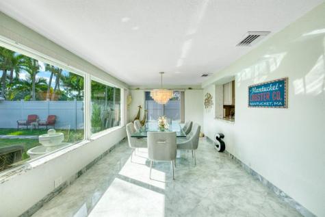 208 NE 30th Street Wilton Manors FL 33334