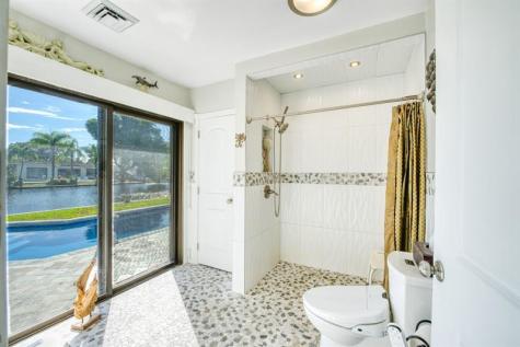 208 NE 30th Street Wilton Manors FL 33334