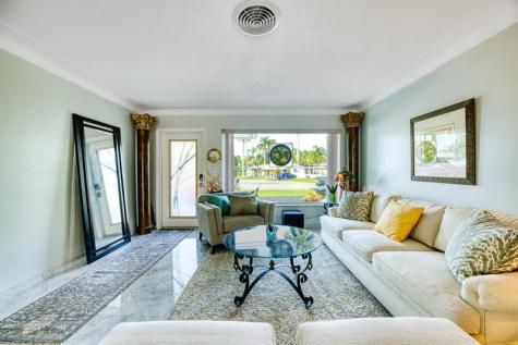 208 NE 30th Street Wilton Manors FL 33334