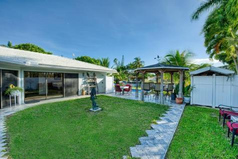 208 NE 30th Street Wilton Manors FL 33334