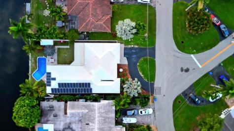 208 NE 30th Street Wilton Manors FL 33334