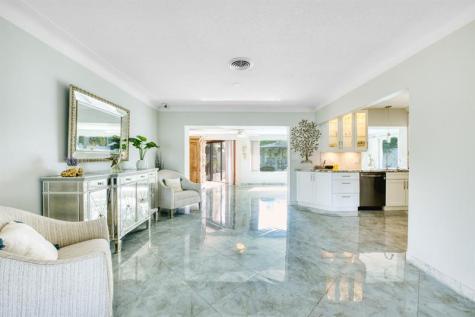 208 NE 30th Street Wilton Manors FL 33334