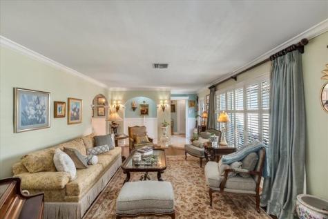 901 NW 116th Terrace Plantation FL 33325