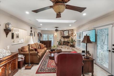 901 NW 116th Terrace Plantation FL 33325