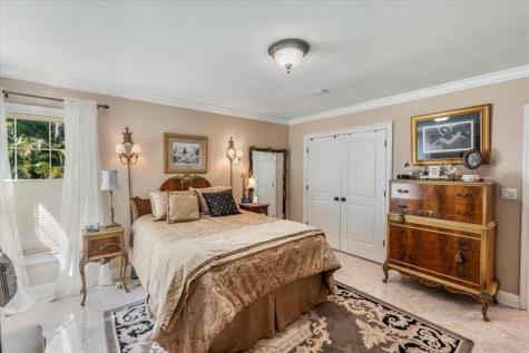 901 NW 116th Terrace Plantation FL 33325