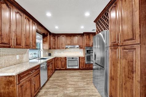 326 NW 101st Terrace Coral Springs FL 33071