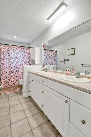 326 NW 101st Terrace Coral Springs FL 33071