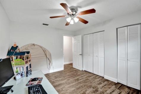 326 NW 101st Terrace Coral Springs FL 33071
