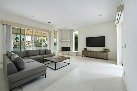 3585 Admirals Way Delray Beach FL 33483