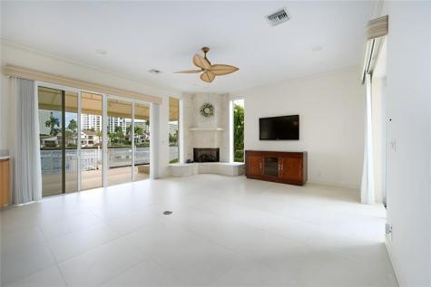 3585 Admirals Way Delray Beach FL 33483