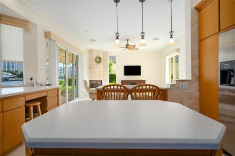 3585 Admirals Way Delray Beach FL 33483