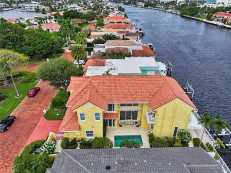 3585 Admirals Way Delray Beach FL 33483