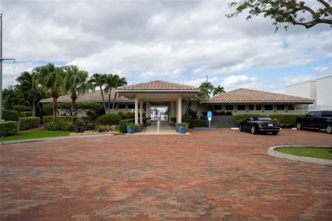 3585 Admirals Way Delray Beach FL 33483