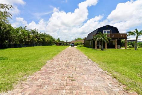 13251 SW 224th Street Miami FL 33170