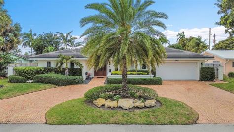 4221 NE 26th Avenue Lighthouse Point FL 33064