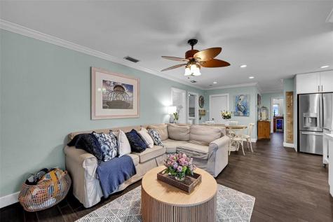 4221 NE 26th Avenue Lighthouse Point FL 33064