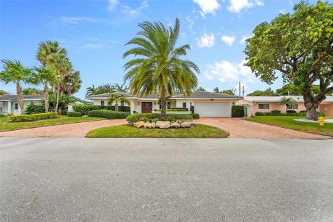 4221 NE 26th Avenue Lighthouse Point FL 33064