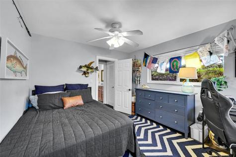 4221 NE 26th Avenue Lighthouse Point FL 33064