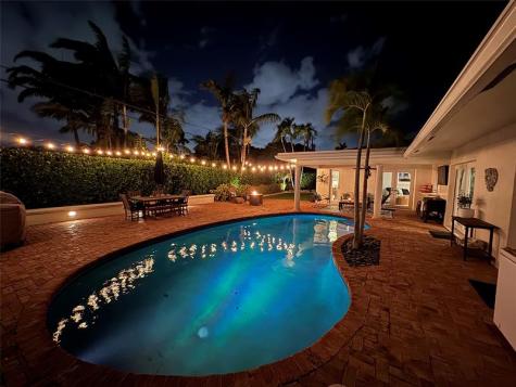 4221 NE 26th Avenue Lighthouse Point FL 33064