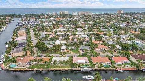 4221 NE 26th Avenue Lighthouse Point FL 33064