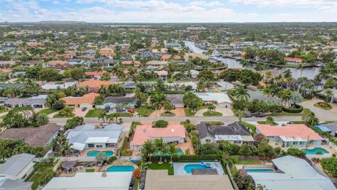 4221 NE 26th Avenue Lighthouse Point FL 33064