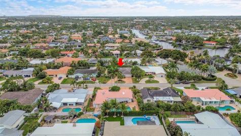 4221 NE 26th Avenue Lighthouse Point FL 33064