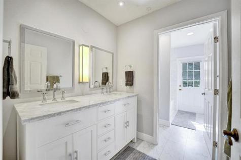 2825 SW 132nd Way Davie FL 33330