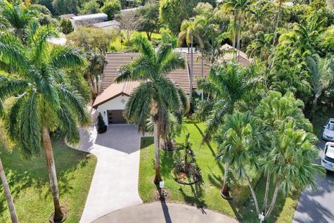 2825 SW 132nd Way Davie FL 33330