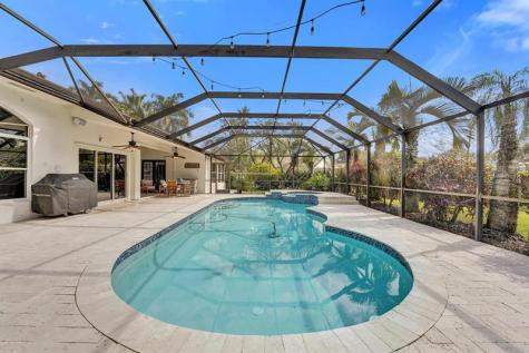 2825 SW 132nd Way Davie FL 33330