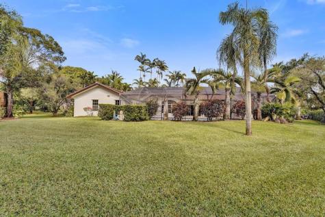 2825 SW 132nd Way Davie FL 33330