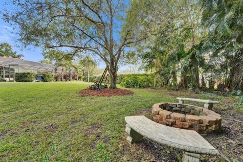 2825 SW 132nd Way Davie FL 33330
