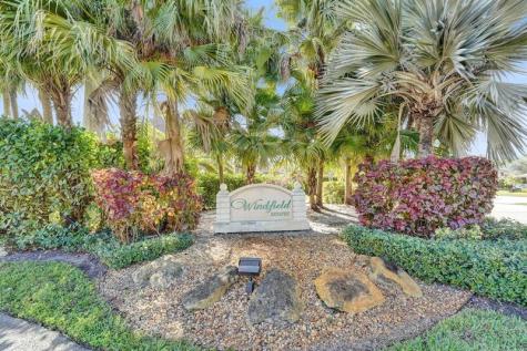 2825 SW 132nd Way Davie FL 33330