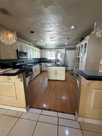 11201 NW 15th Court Miami FL 33167