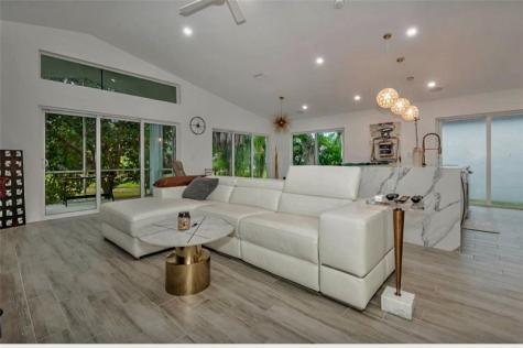 1508 SW 149th Avenue Pembroke Pines FL 33027