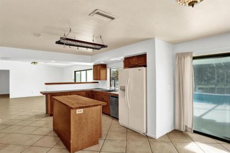 1955 NW 108th Lane Coral Springs FL 33071