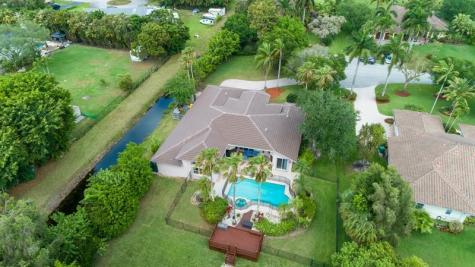 11430 NW 18th Street Plantation FL 33323
