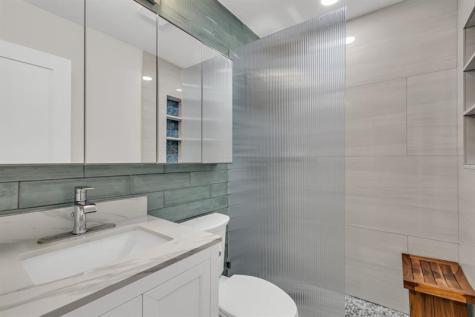 2921 NE 53rd Street Lighthouse Point FL 33064