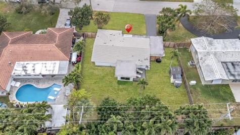2921 NE 53rd Street Lighthouse Point FL 33064