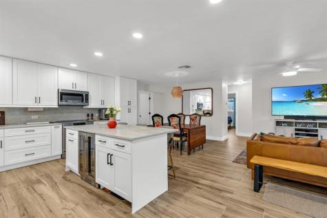 2921 NE 53rd Street Lighthouse Point FL 33064