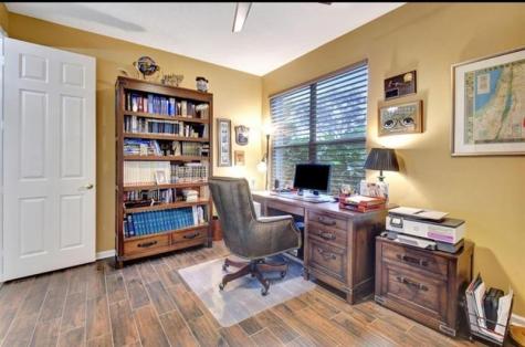 13245 Alhambra Lake Circle Delray Beach FL 33446