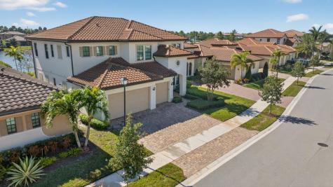 12090 Lake House Lane Parkland FL 33076
