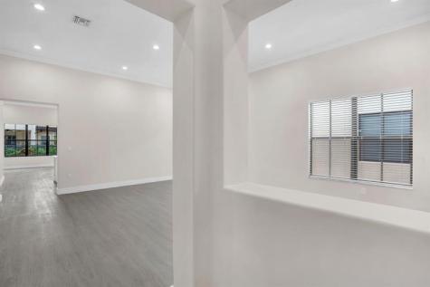 Pembroke Pines FL 33024