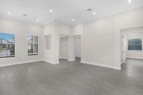 Pembroke Pines FL 33024